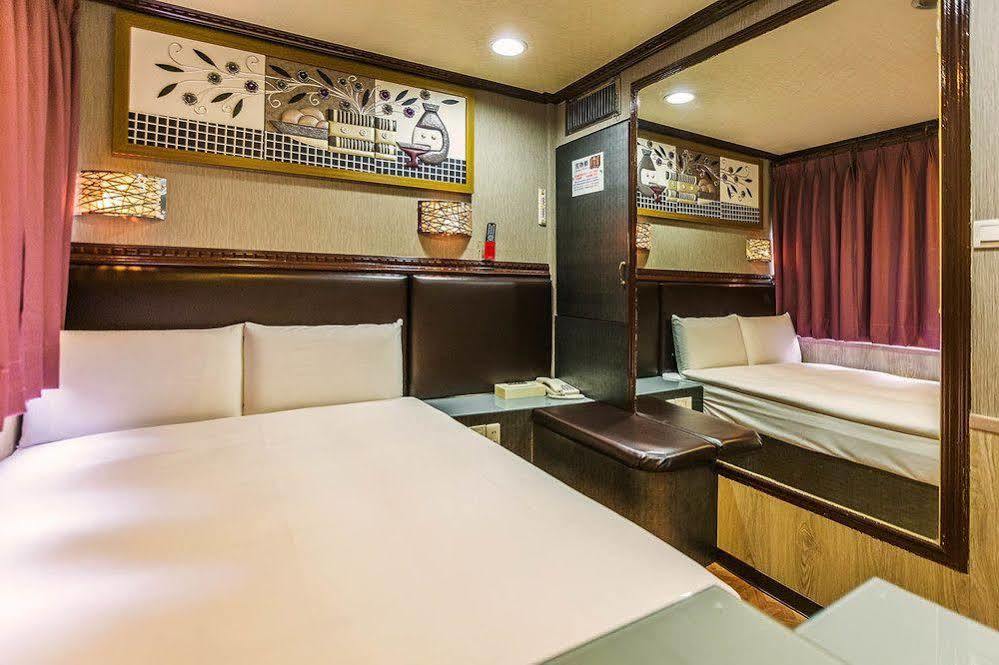 Dealer Hotel Taipei Exterior photo