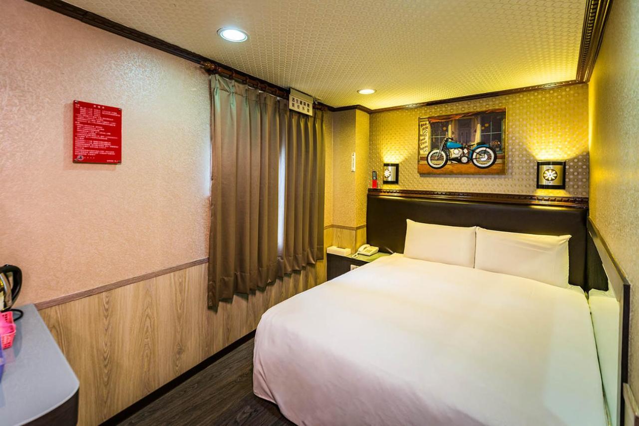 Dealer Hotel Taipei Exterior photo